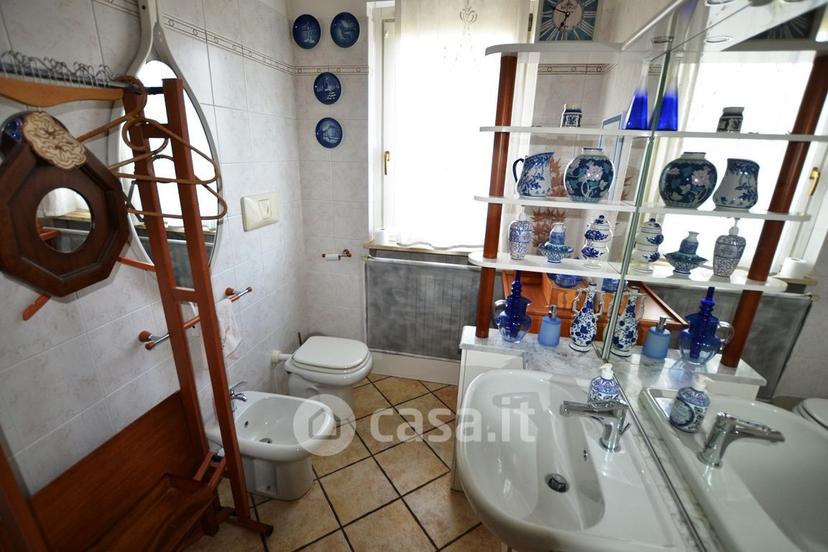 Villa in Via Roma 11 — foto 13 di 40