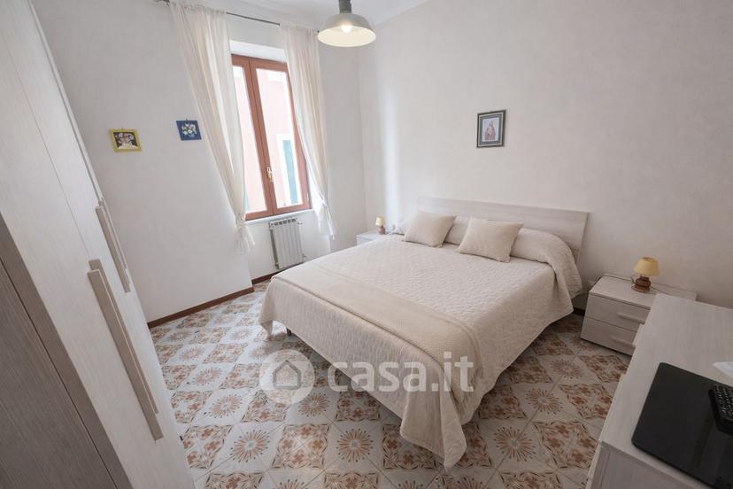 Trilocale in Via Mameli 16 — foto 10 di 12
