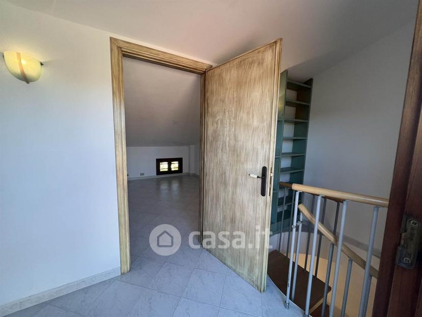 Trilocale in Via Aldo Moro — foto 21 di 33