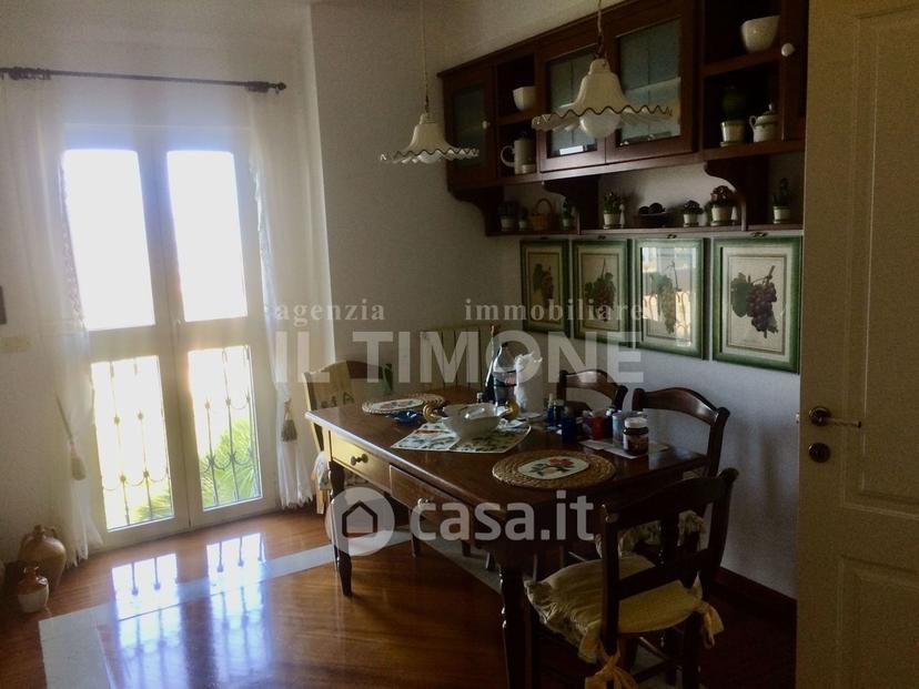 Trilocale in Via Cornice di Sant'Ambrogio — foto 3 di 31