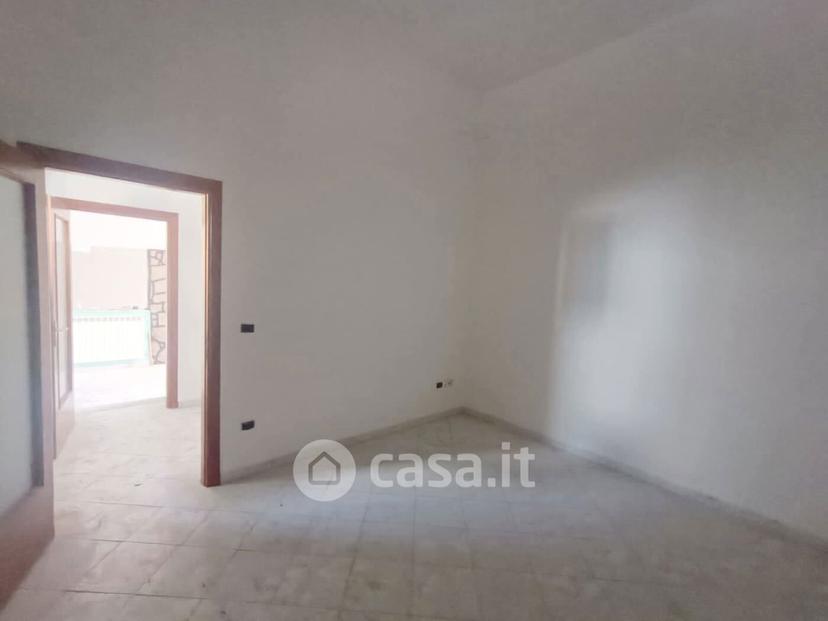 Bilocale in Via Vittorio Imbriani 34 — foto 5 di 16