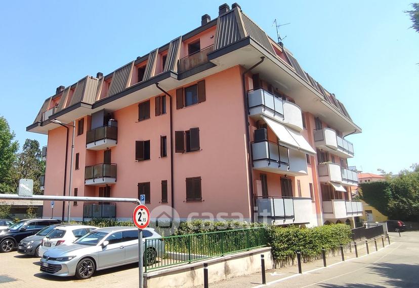 Trilocale in Via Tiziano — foto 20 di 21