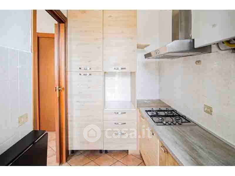 Trilocale in Via Buonarroti 27 — foto 10 di 20