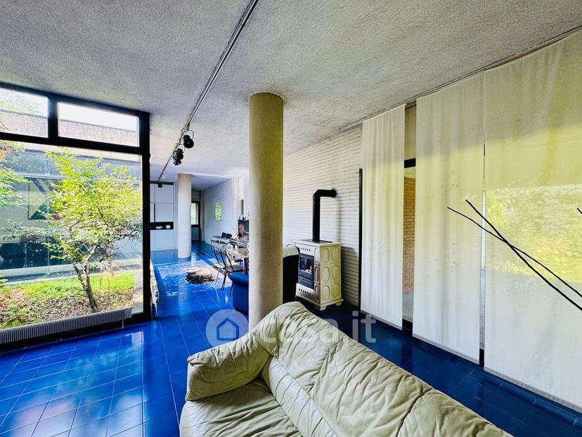 Villa in Via Giosuè Carducci 20 a — foto 107 di 182