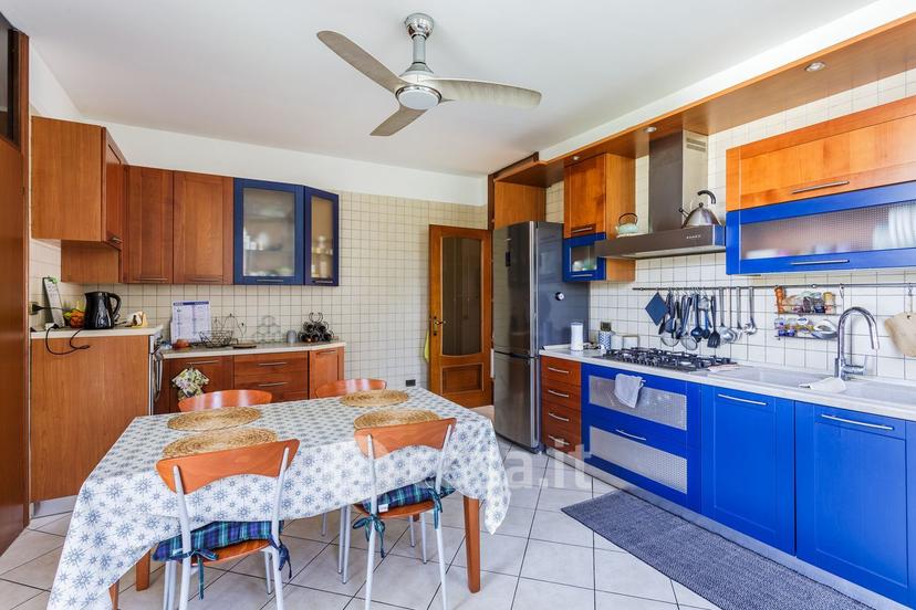 Quadrilocale in Viale Giuseppe di Vittorio 3 — foto 4 di 40
