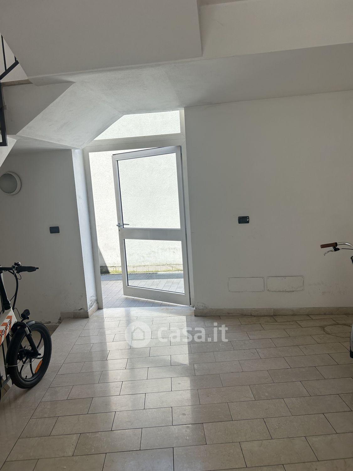 Bilocale in Via Raffaele Bombelli 66