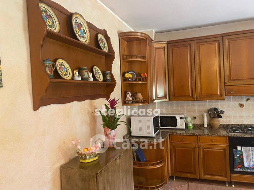 Villa in Via Mera 6 — foto 2 di 48