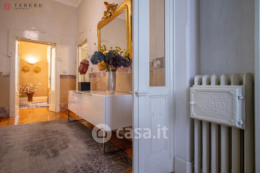 Villa in Corso XX Settembre 50 — foto 30 di 47