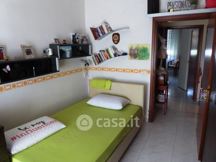 Quadrilocale in Via Fratelli Rosselli — foto 12 di 25