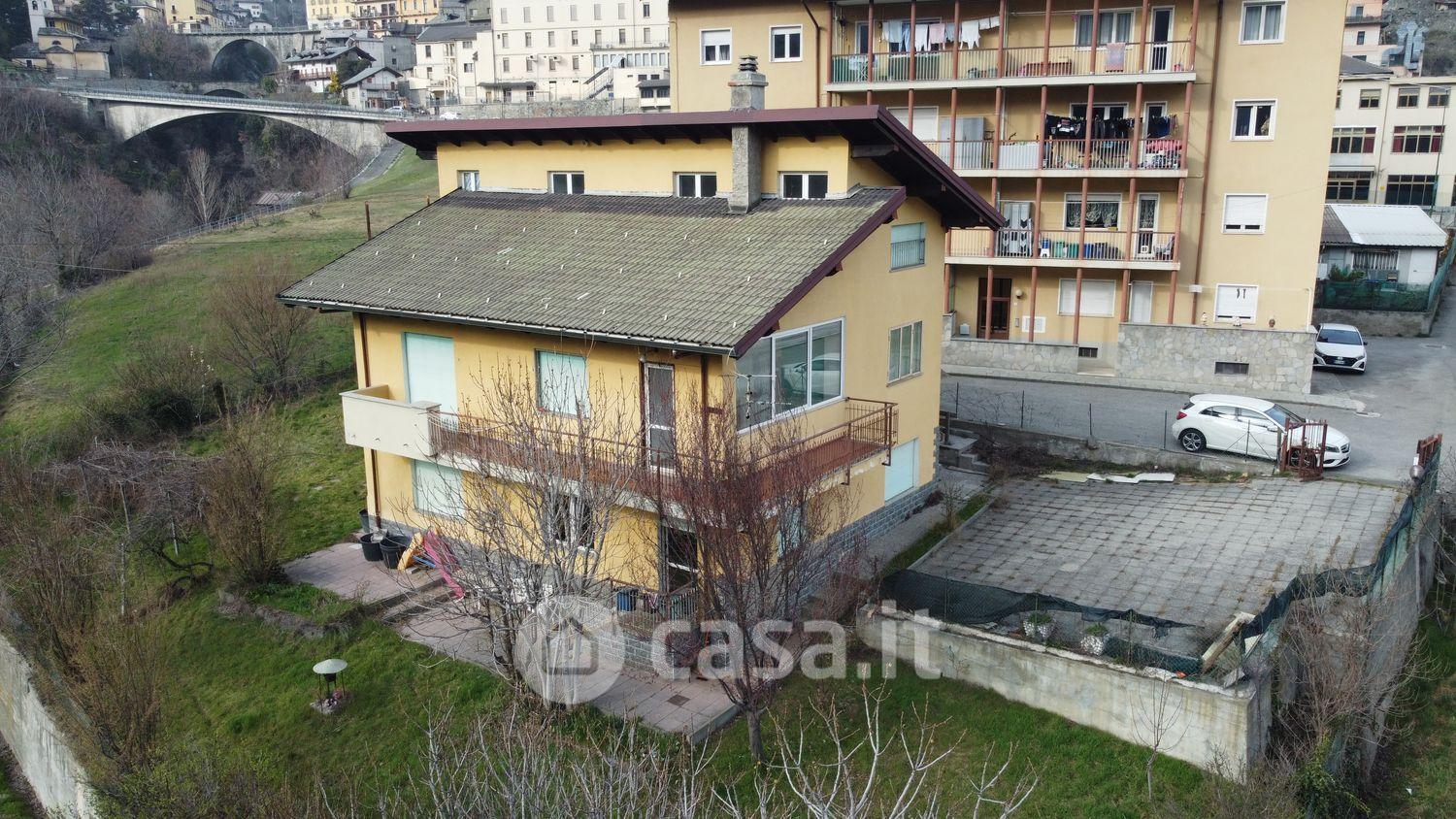 Trilocale in Via Tornafol 12