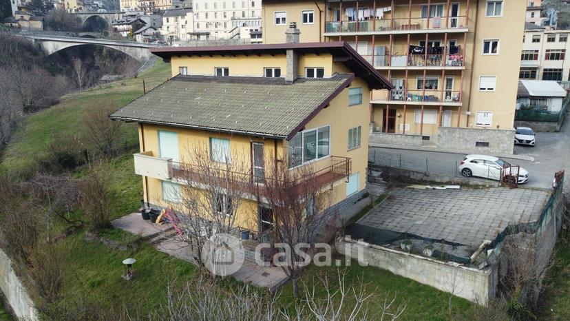 Trilocale in Via Tornafol 12