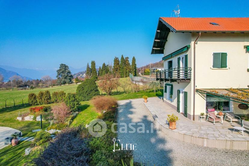 Villa in Via XX Settembre — foto 29 di 50