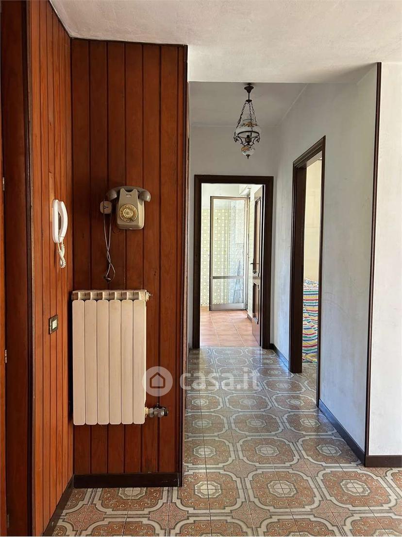 Villa in Via degli Alpini 1 — foto 24 di 41