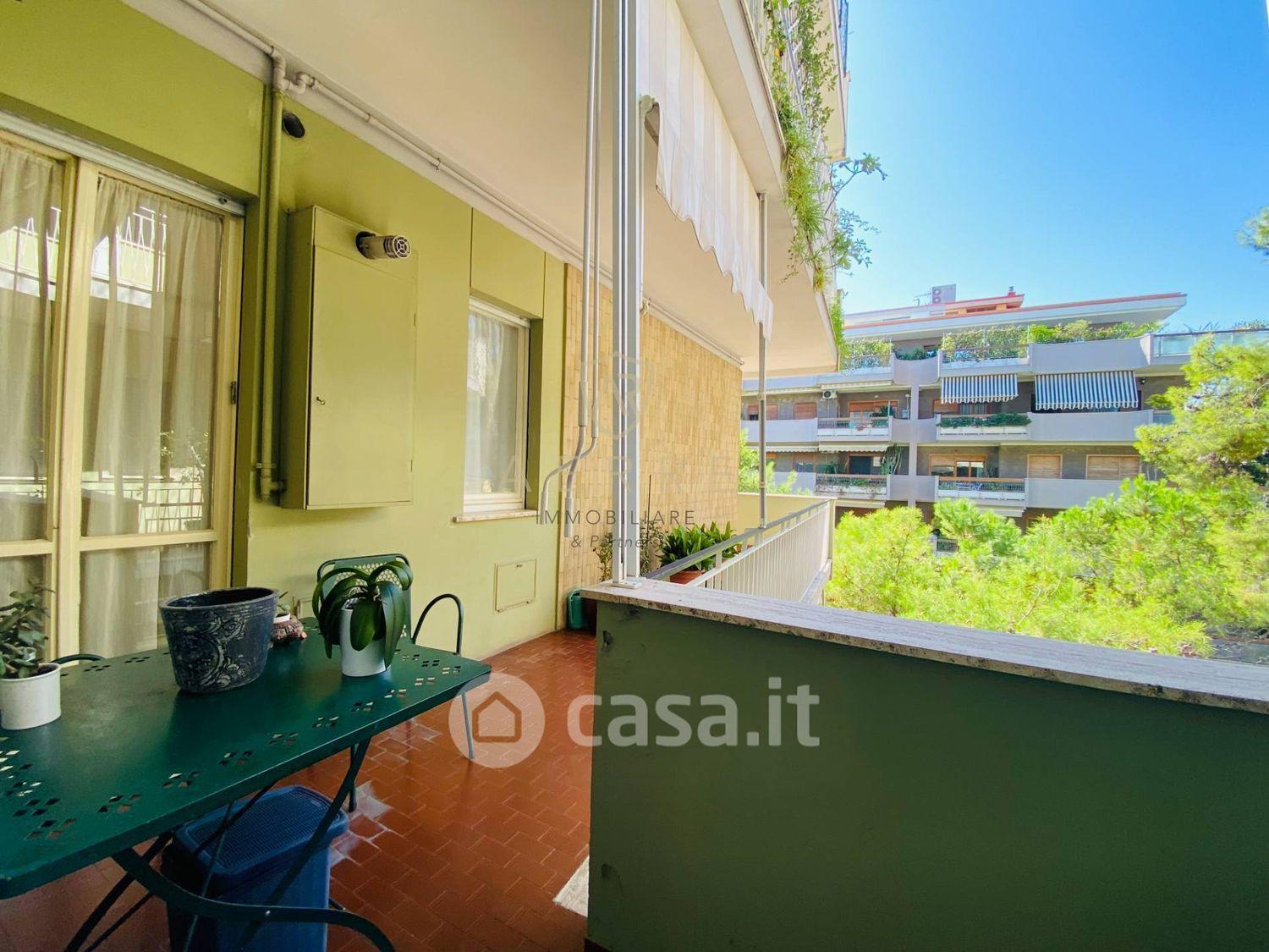 Trilocale in Viale John Fitzgerald Kennedy 78