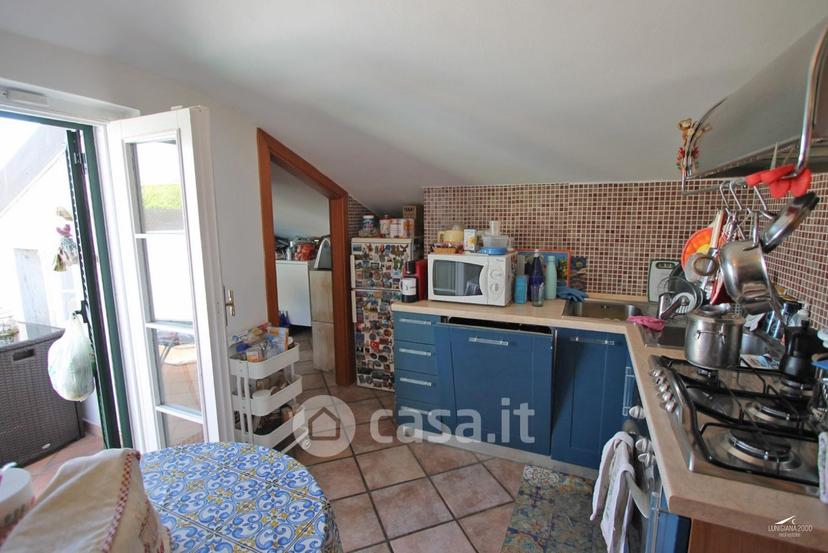 Villa in Viale Monzoni 19 — foto 22 di 44