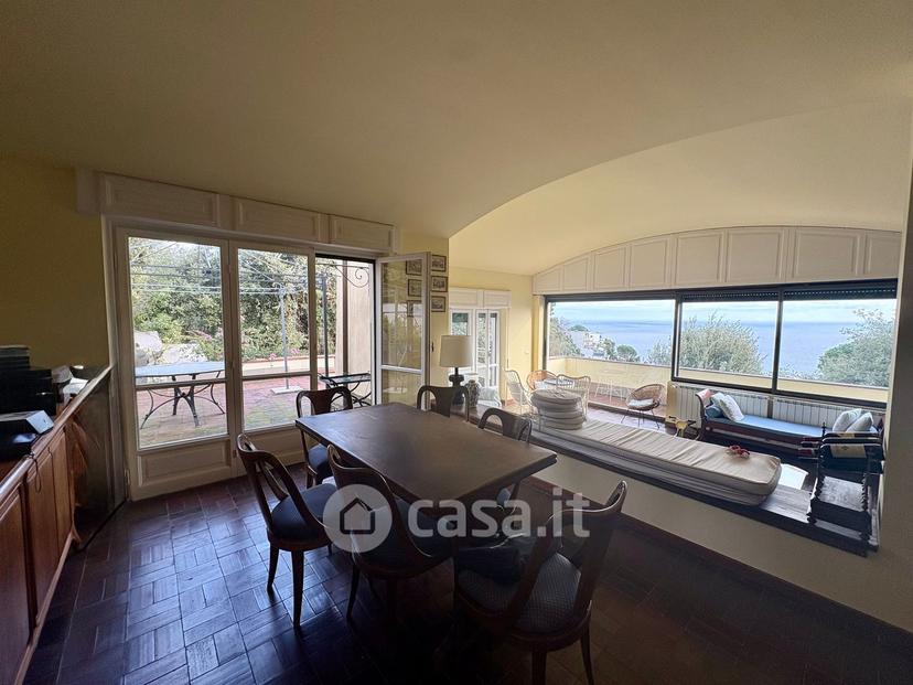 Villa in Via della Rotonda 22 — foto 10 di 73