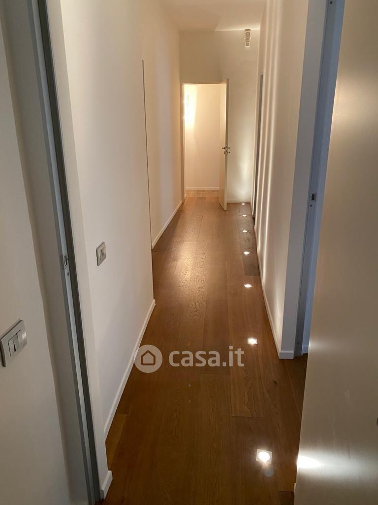 Villa in Via Alessandro Manzoni — foto 14 di 54