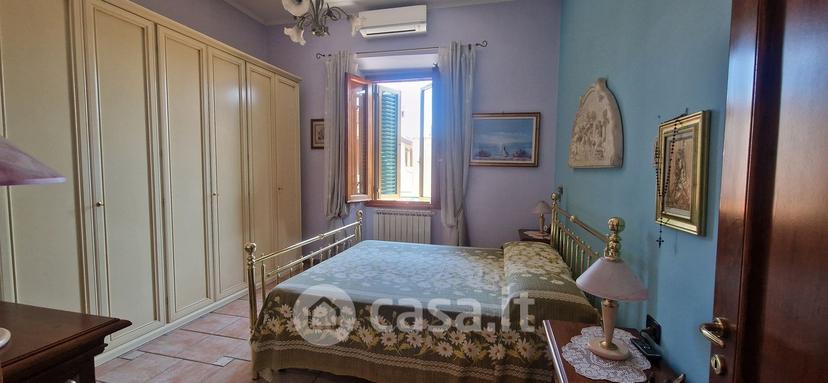 Quadrilocale in Via Cava 1 — foto 10 di 38