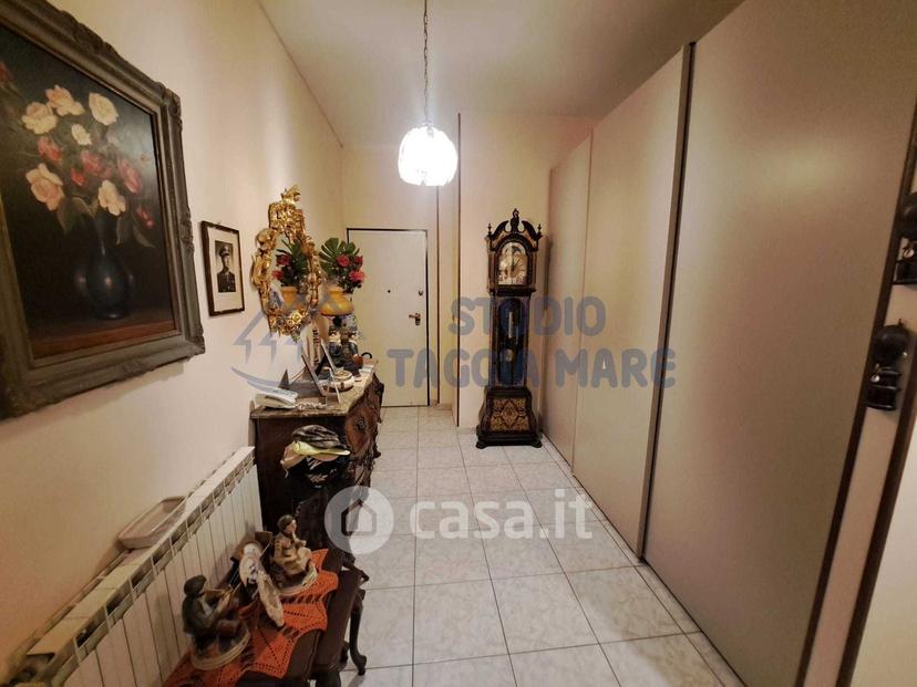 Trilocale in Via San Francesco 133 — foto 8 di 11
