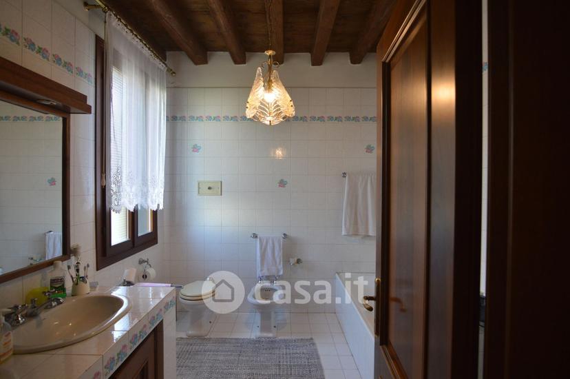 Villa in Via Roma 47 — foto 25 di 80
