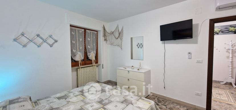Trilocale in Via Polidori — foto 3 di 34