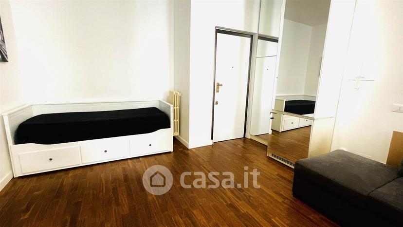 Bilocale in Via Manfredo Camperio 3 — foto 4 di 35