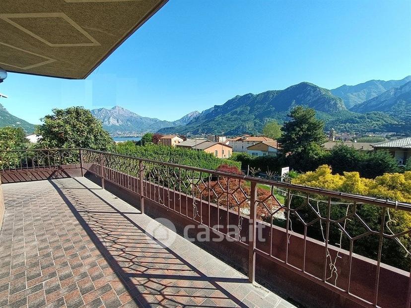 Villa in Via Spluga 32 — foto 27 di 38