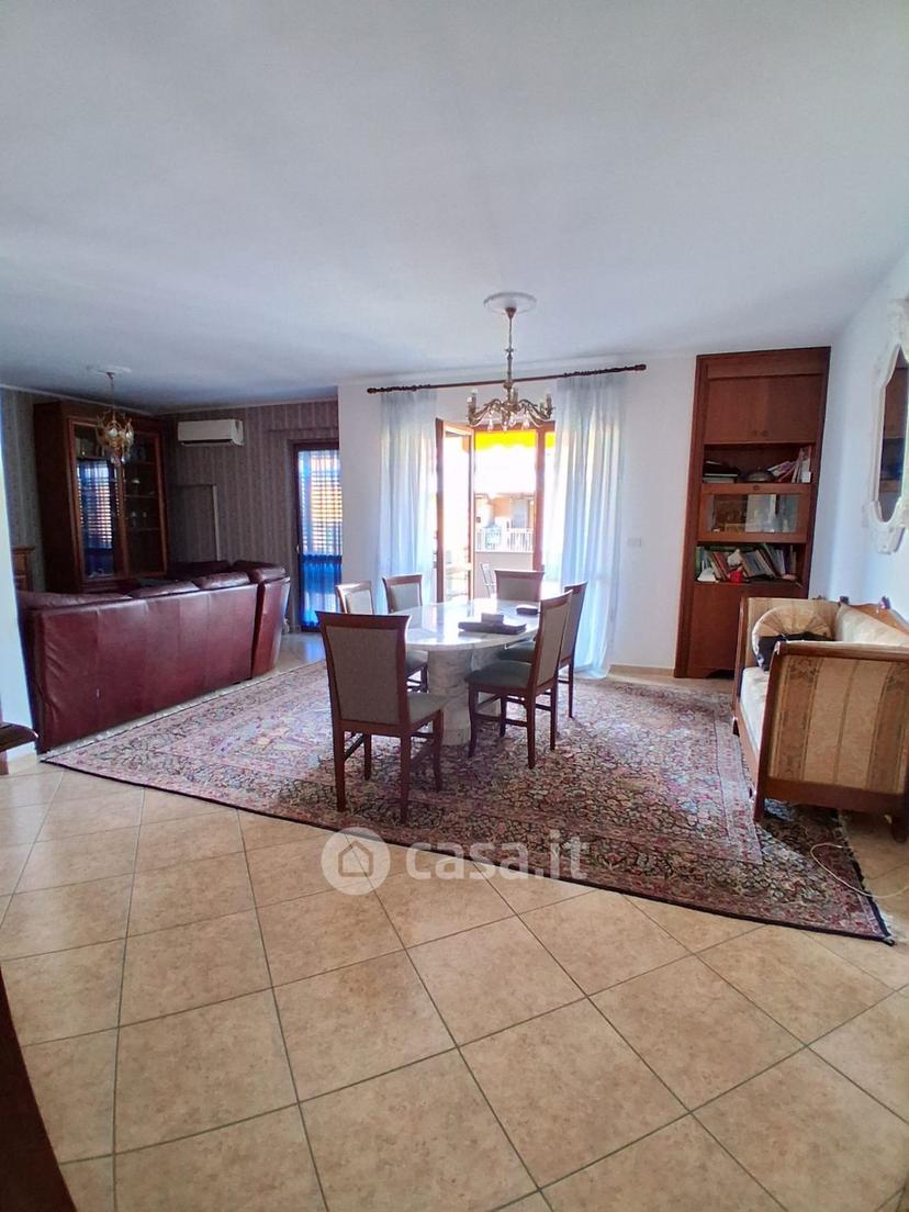 Appartamento in Viale Paul Harris 18 — foto 32 di 34