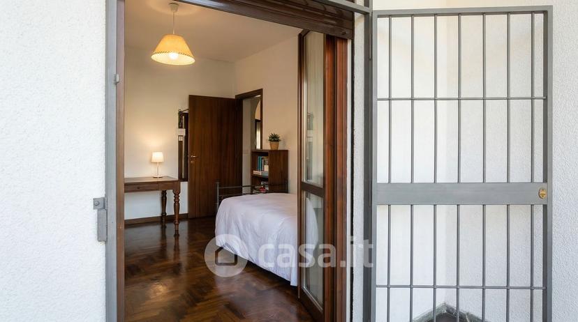 Villa in Via Edmondo de Amicis 7 — foto 5 di 43