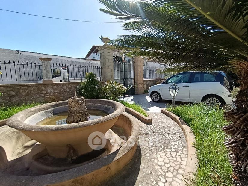 Villa in Via Catena 24 — foto 6 di 30