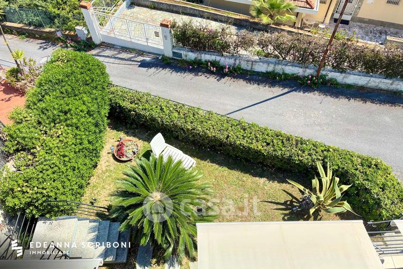 Villa in Via Aurora — foto 14 di 42