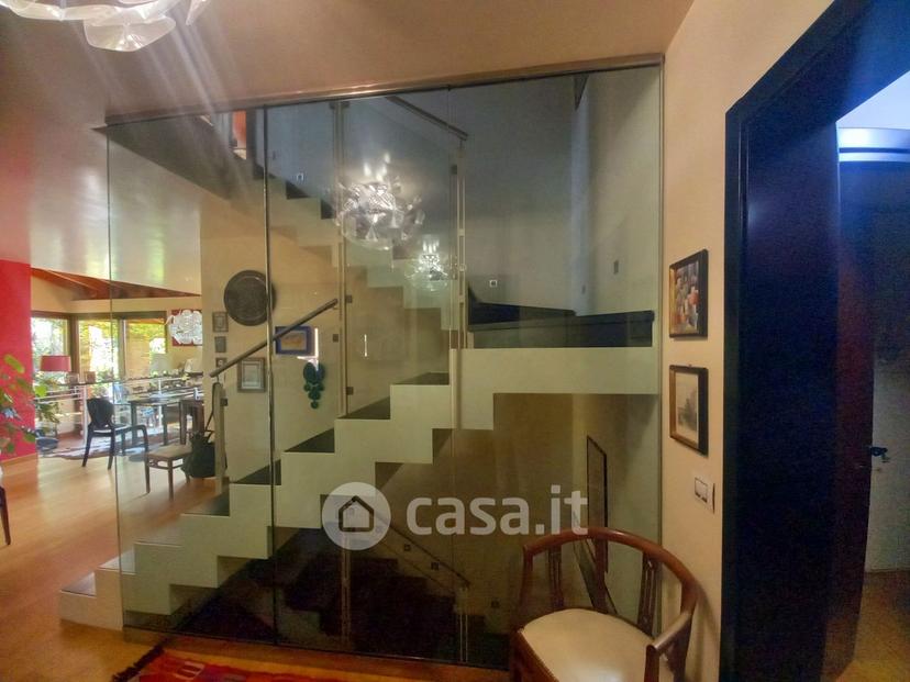 Villa in Via Papa Giovanni Paolo II 15 — foto 2 di 104