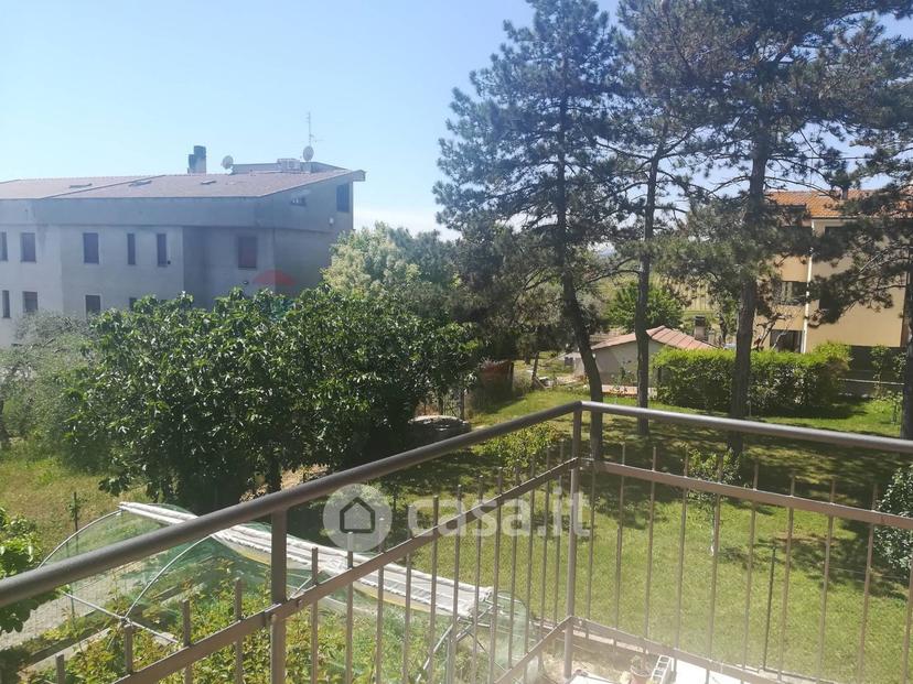 Trilocale in Via Arezzo 49 — foto 17 di 38
