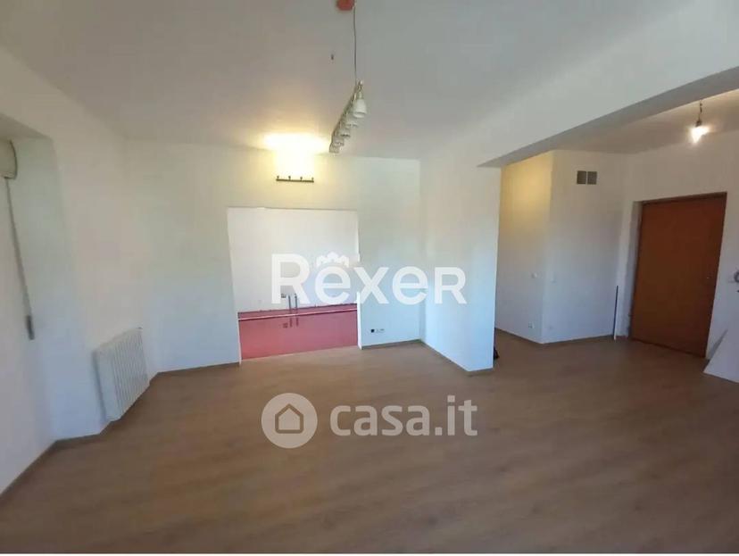 Appartamento in Via Enrico de Nicola — foto 3 di 10