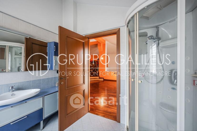Villa in Via Giuseppe Bronzini 20 — foto 43 di 48