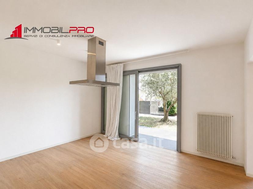 Trilocale in Via San G. Bosco 65 — foto 16 di 31