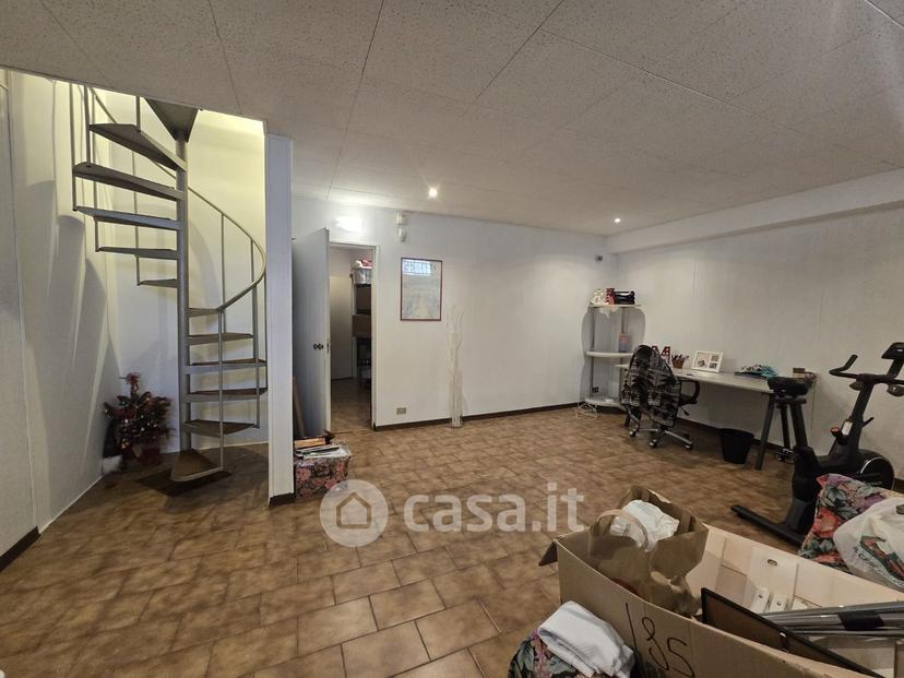 Trilocale in Via Tortona — foto 37 di 53