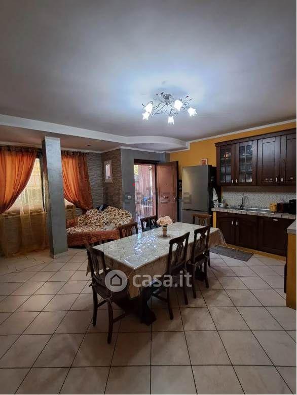 Trilocale in Via Pergolese — foto 3 di 24