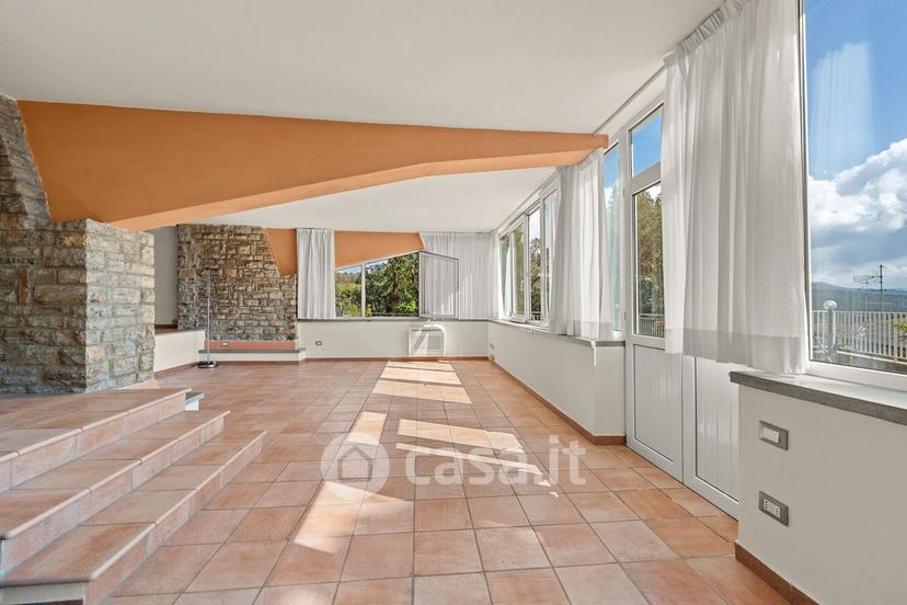 Villa in Via del Glicine 2 — foto 10 di 41