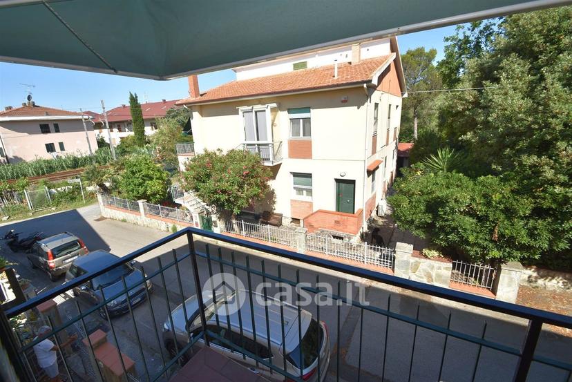 Quadrilocale in Via degli Olmi 6 — foto 3 di 31