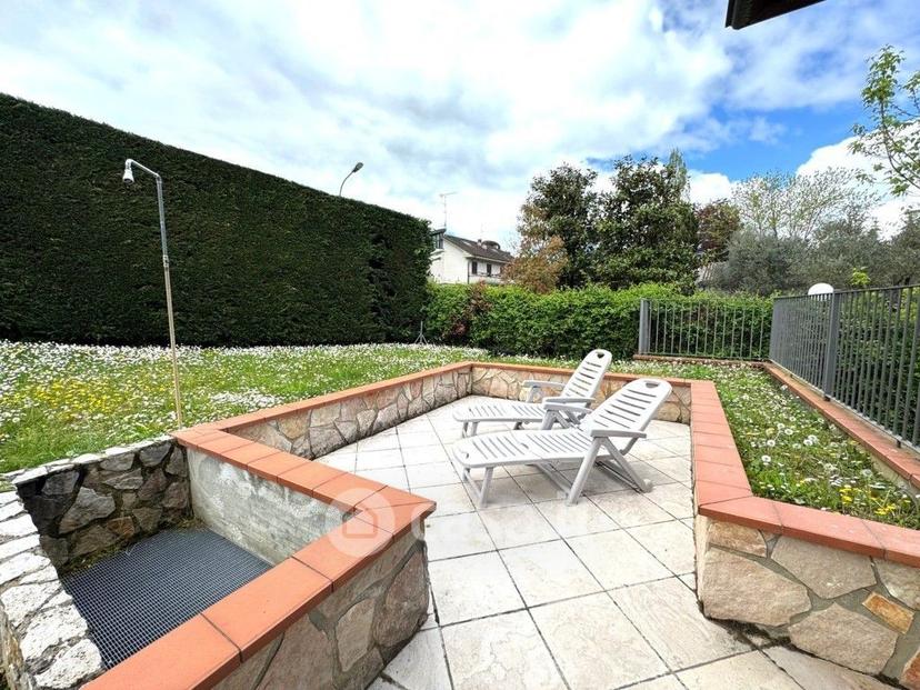 Villa in Via Giacomo Puccini 3 — foto 34 di 50