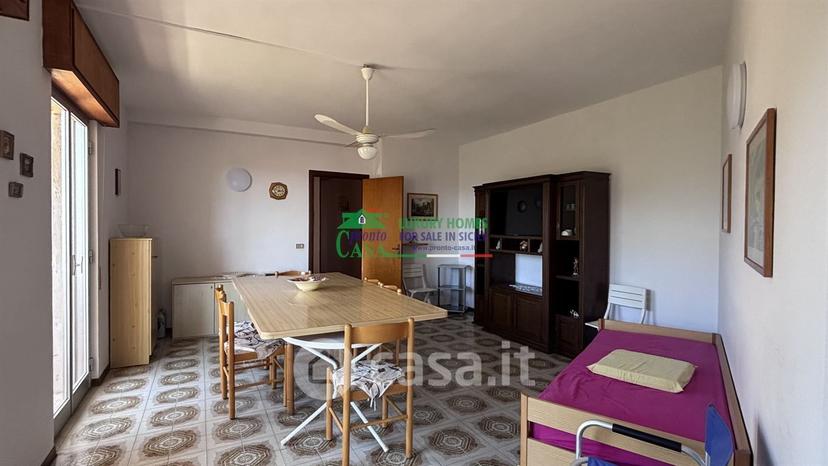 Appartamento in Via Capri — foto 9 di 23