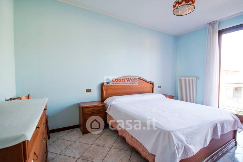 Trilocale in Via Giacomo Leopardi 12 — foto 50 di 56