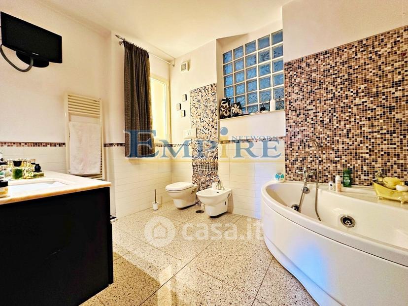 Appartamento in Via Carlo Pisacane 23 — foto 2 di 35