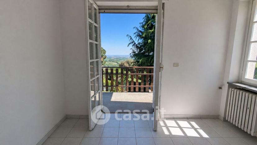 Villa in Via delle Viole 12 — foto 6 di 34