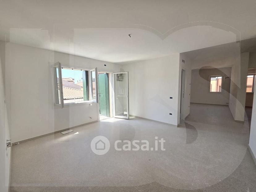 Quadrilocale in Fondamenta Canal Lombardo 1411 — foto 4 di 26