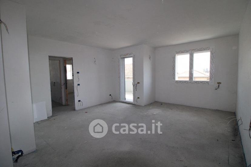Quadrilocale in Via Achille Grandi 17 -3 — foto 44 di 44