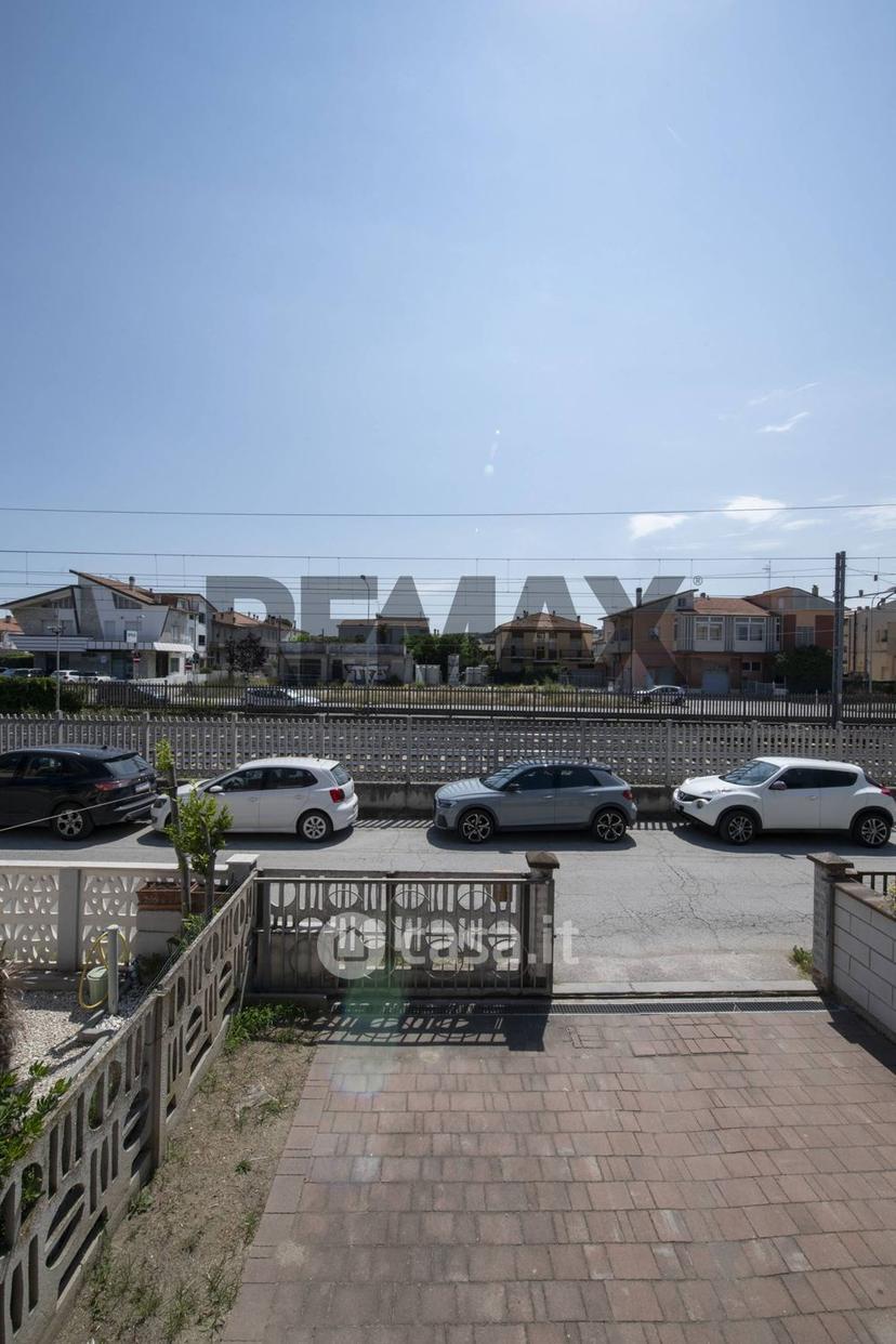 Appartamento in Via Foglia 4 — foto 30 di 41