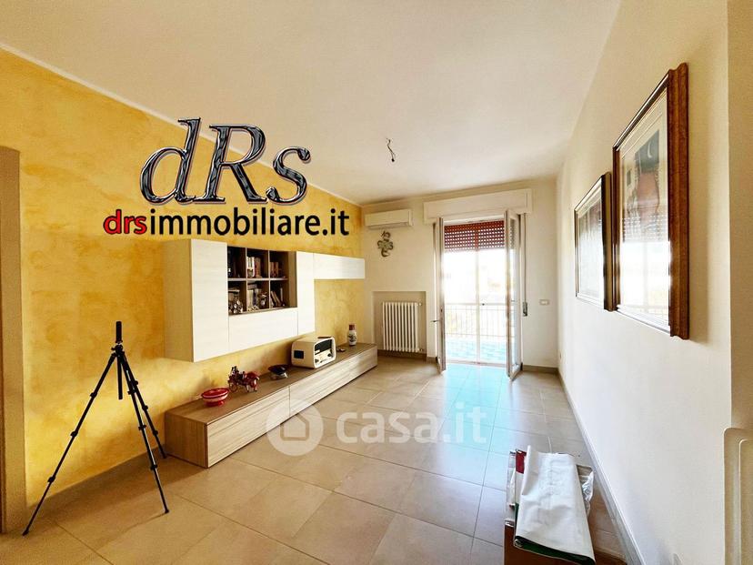 Quadrilocale in Via Umbria