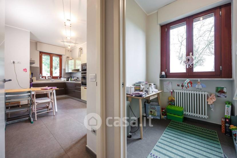 Appartamento in Via Macrino d'Alba — foto 5 di 33